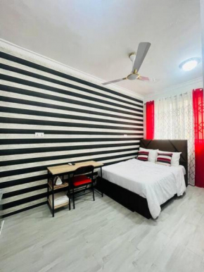 GAC Room - A Cozy English Space